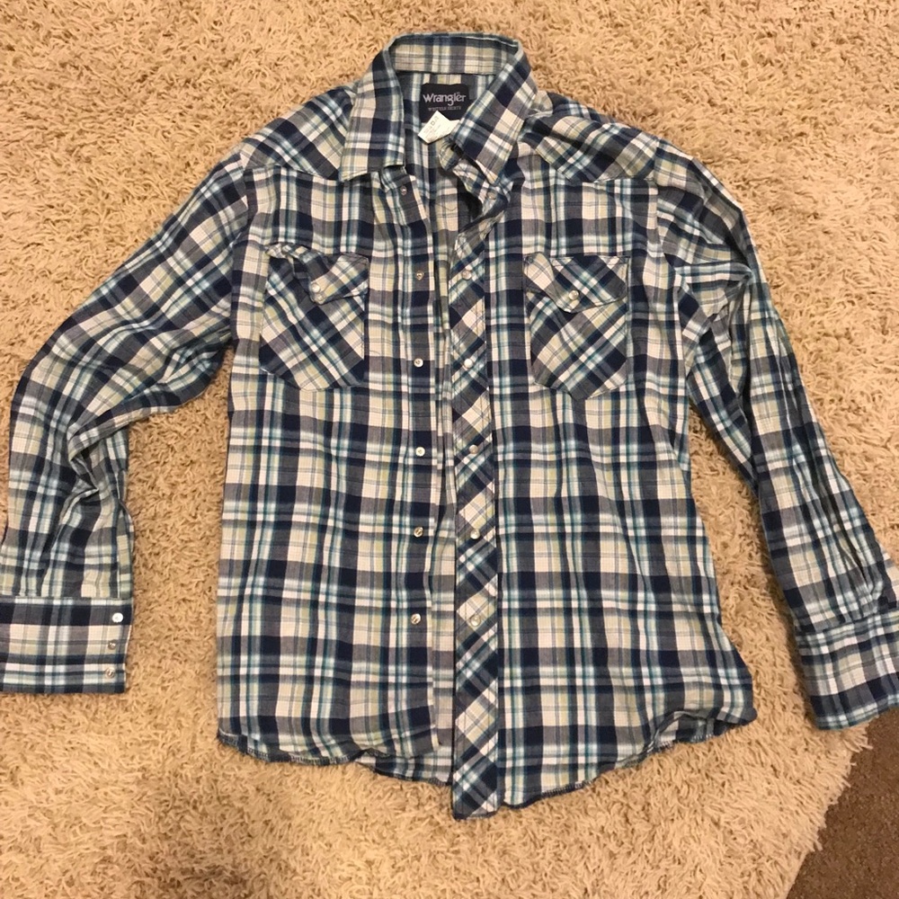Men’s Wrangler Dress shirt size Large